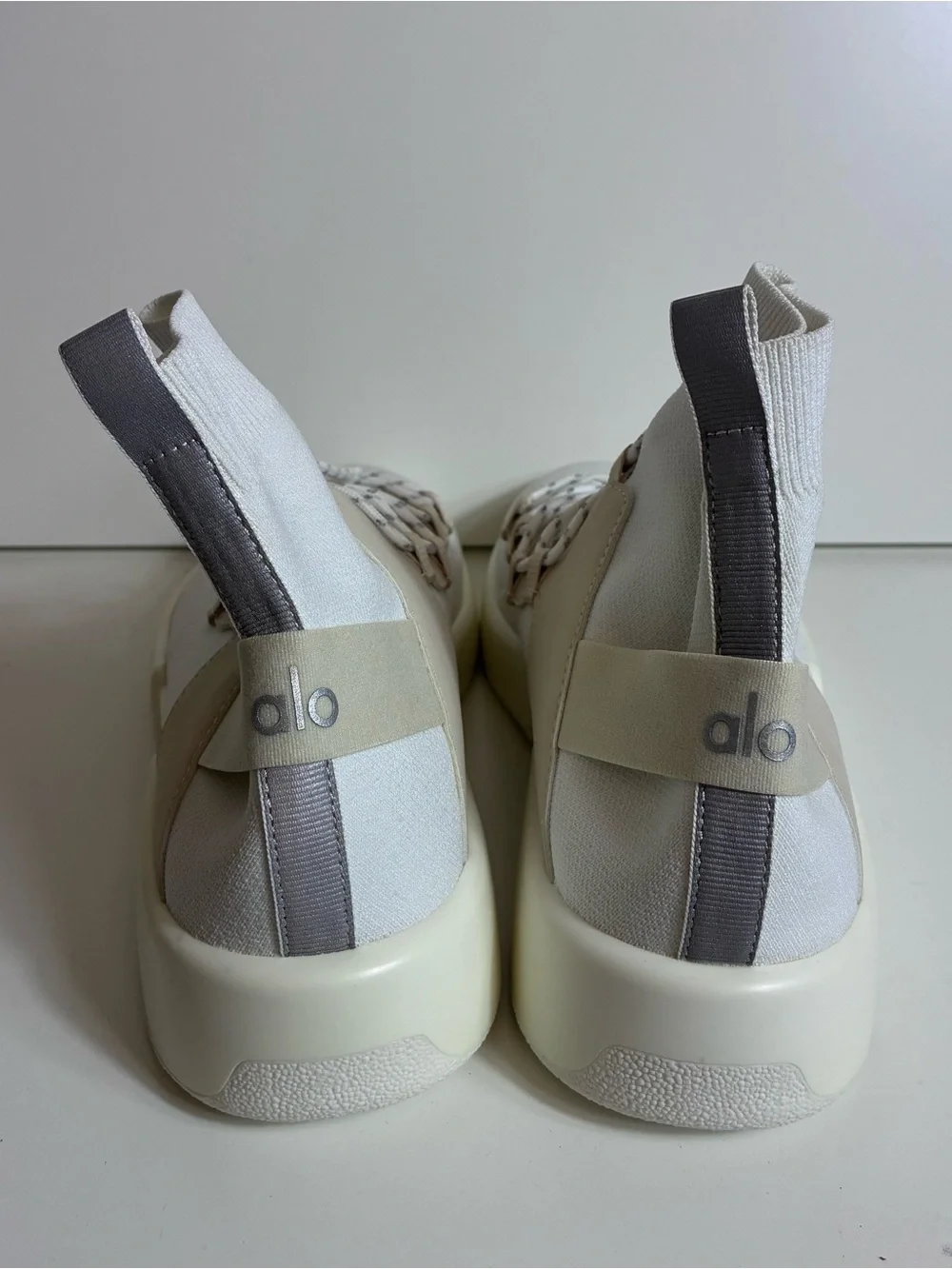 Alo Wanderer Womems Size 9 Sneakers High Top Sock Shoes Bone White Athleisure